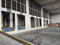 Pandan Crescent (D5), Warehouse #597546331